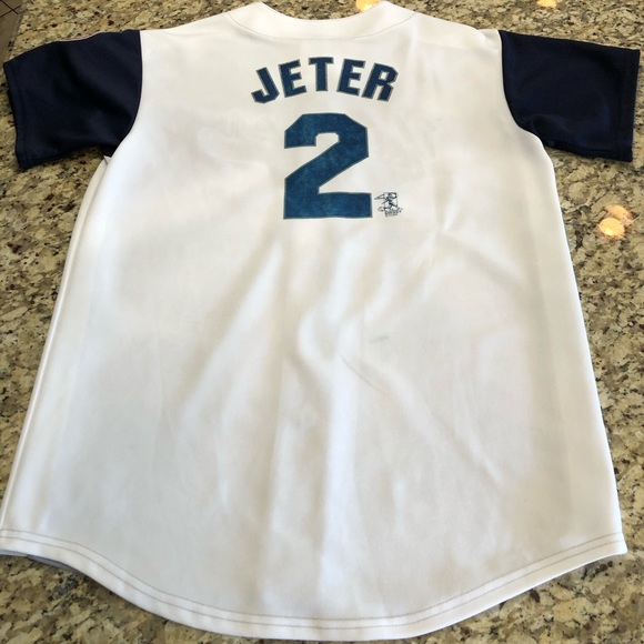 ✨Rare✨Vintage Yankees Majestic Baseball Jersey - Picture 2 of 7